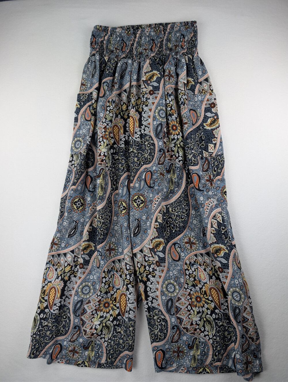 Island Planet Paisley Wide Leg Rayon Pants Boho Smocked Waist Bali